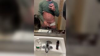 Miles Branch aka MrMrMiles gay nude porn video (12)