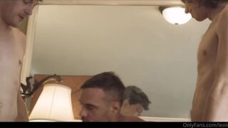 leolouis0 - a quick threesome in the studio - Gay Porn Video