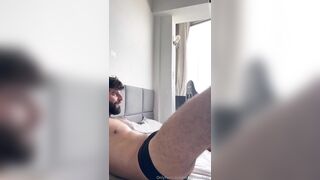 Rafael Newbold bottoms for Beni bareback