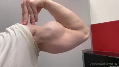 armzbro97 armzbro97 0340 - free gay porn