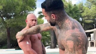 Imanol Brown & Jake Daniel - Gay Porn