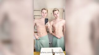 czechgaytwins gay porn video (91)