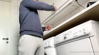 Titanius Maximus - laundry time - Gay Porn