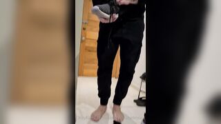 Alejandro - Jerk It For Stinky Socks - Gay Porn