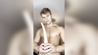 PEACHY BOY - Testing out my throat - Could I handle your cock down my throat - Gay Porn