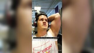 The Lyon King - gay porn video (31)