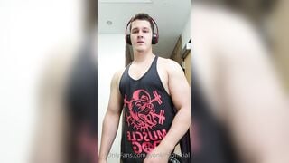 The Lyon King - gay porn video (136)