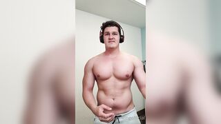 The Lyon King - gay porn video (28)