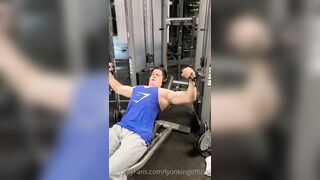 The Lyon King - gay porn video (143)