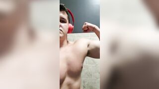 The Lyon King - gay porn video (74)