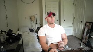 Hotmuscles6t9 - gay porn video (159)