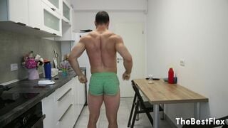 Kevin Big Naked Muscle Worship Session - BussyHunter.com (Gay Porn Videos xxx)