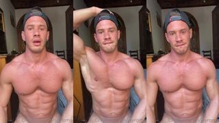 Muscle Boy Rome - gay porn video (423)