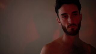 Phoenix - BussyHunter.com (Gay Porn Videos)
