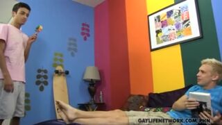 Dustin and Patrick Share a Treat Gay Life Network - Gay Porno Video