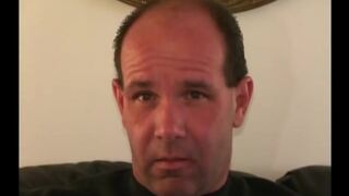 Mature Amateur Joe Beating off - free gay porn