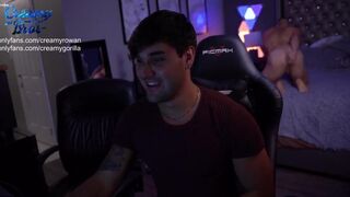 Hanging out with mates and getting my ass eaten CreamyGorilla - BussyHunter.com