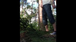 Taking a pee in public smellmydick - Gay Porno Video