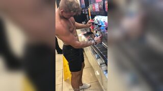 gay porn video - kevinmuscle (722) - Gay Porno Video