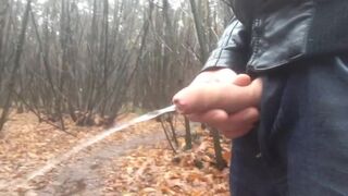 outside piss smellmydick - Free Gay Porn