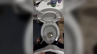 SMR PISSING magropauzudo21cm - Gay Porno Video