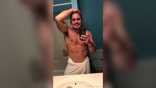 gay porn video - kevinmuscle (600) - Free Gay Porn