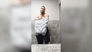 gay porn video - KingAtlas34 (27) - Amateur Gay Porn
