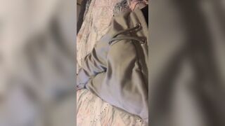 Straight Boy Wanking in Bed w⁄JohnnyGrassy Johnny Grassy - Gay Porno Video