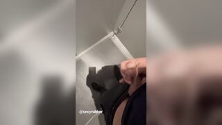 Jerking off Int the Office Toilet SexyRubber - SeeBussy.com