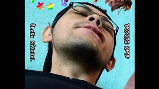VERGA GRANDE BiEN ENCREMADA EN MiS BÓXERS ROJOS Alex Sixel - SeeBussy.com