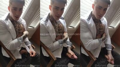 Talking dirty till I shoot a big load – Jake Andrich (Jakipz) - free gay porn