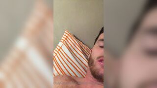 Santiagoelissalt2093 (38) - Amateur Gay Porn - A Gay Porno Video