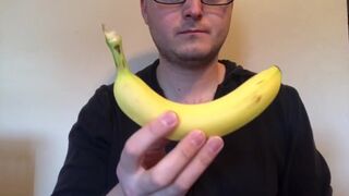 Erotic Banana Eating MaleEroticASMR - SeeBussy.com