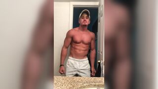 gay porn video - kevinmuscle (465) - Gay Porno