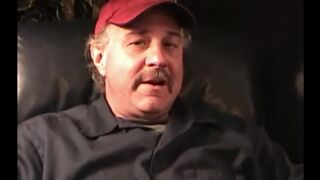 Mature Amateur Robert Jacking off - Amateur Gay Porn - A Gay Porno Video
