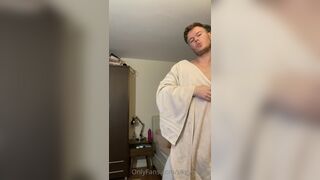 gay porn video - kingjamesuk (King James) (426) - Amateur Gay Porn - A Gay Porno Video