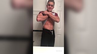 gay porn video - kevinmuscle (507) - Amateur Gay Porno