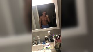 gay porn video - kevinmuscle (671) - SeeBussy.com
