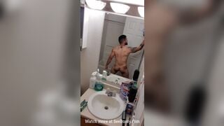 Unknown Short Gay Video (693) - Free Gay Porn 2