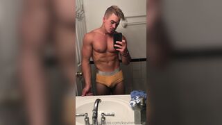 gay porn video - kevinmuscle (730) - SeeBussy.com
