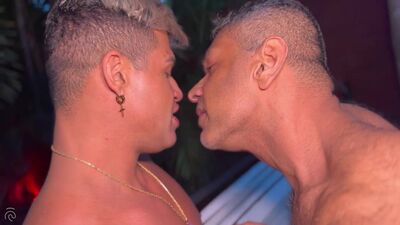 Part 1 - @Magicmikehung1 Hot Tub Collab With @Thegabesteel - gay porn