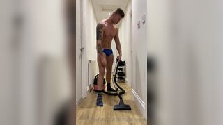 gay porn video - kingjamesuk (King James) (490) - SeeBussy.com