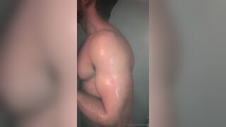 gay porn video - kevinmuscle (616) - Free Gay Porn