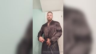 gay porn video - KingAtlas34 (339) - SeeBussy.com