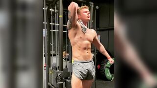 gay porn video - kingjamesuk (King James) (399) - SeeBussy.com