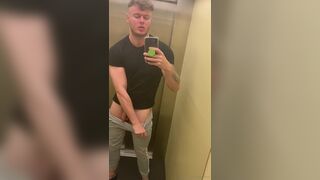 gay porn video - kingjamesuk (King James) (385) - SeeBussy.com