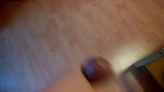Cum shooting in floor dickformom1978 - SeeBussy.com