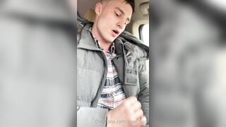 Max Barz (28)