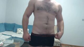 Alpha man gets totally naked and poses shextrash - Free Amateur Gay Porn